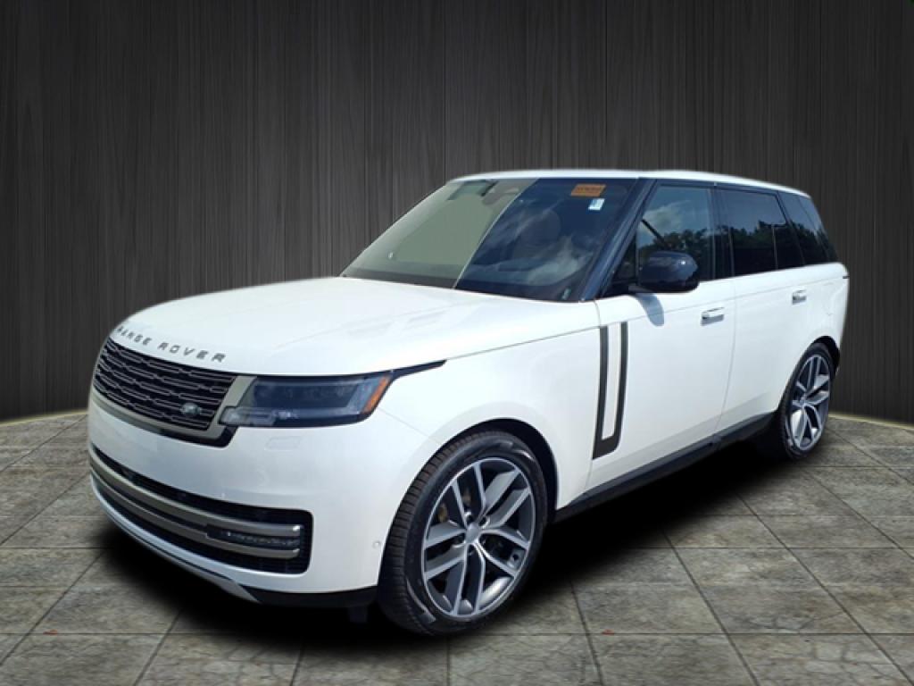 2025 Land Rover Range Rover SE's photo