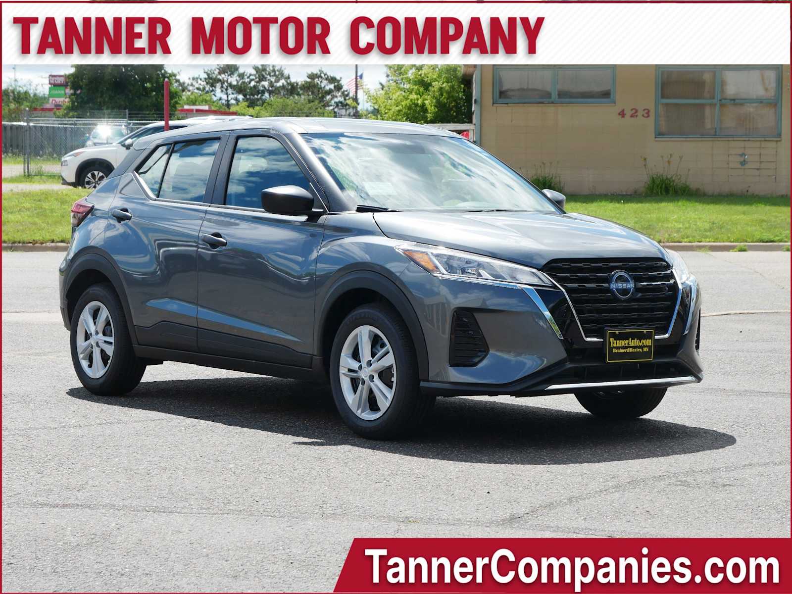 2025 Nissan KICKS PLAY Base's photo