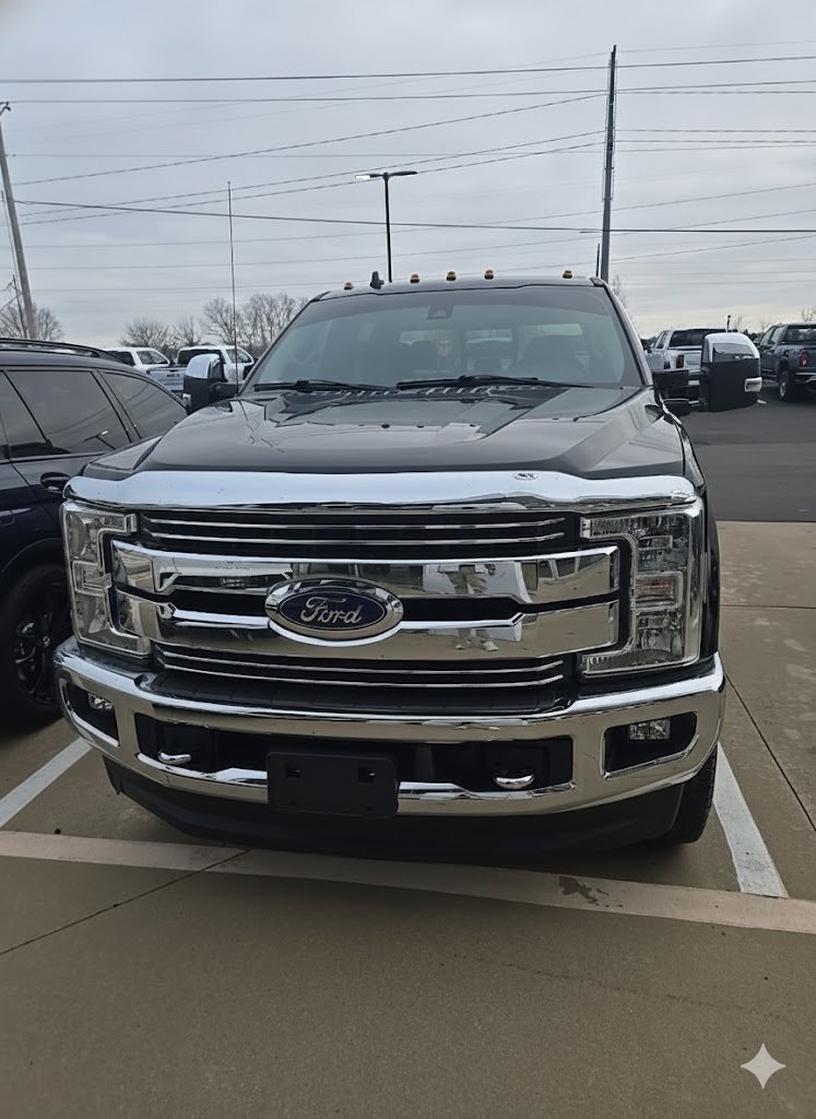 2019 Ford F-250 Super Duty Lariat's photo