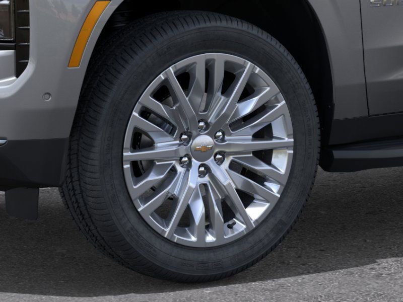 2025 Chevrolet Suburban Premier photo 9
