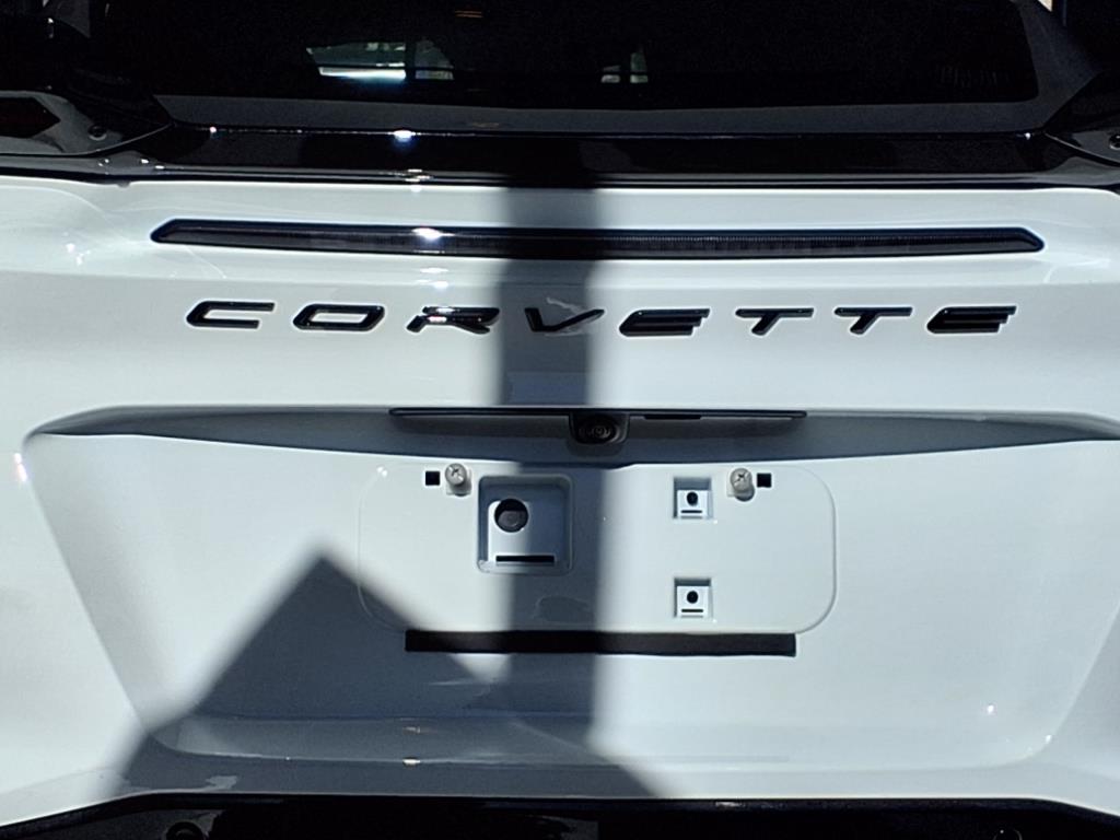 2025 Chevrolet Corvette E-Ray 3LZ photo 8