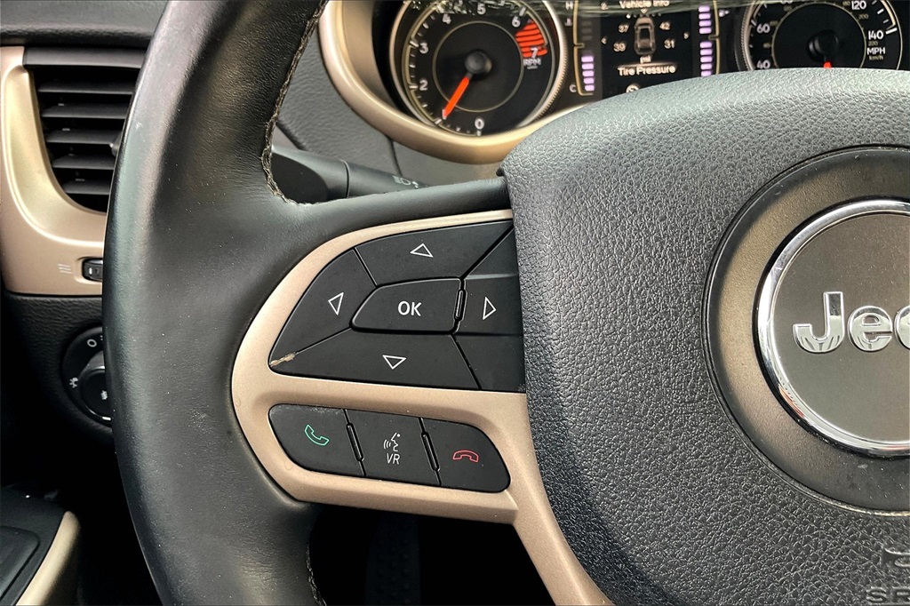 2017 Jeep Cherokee Latitude photo 17
