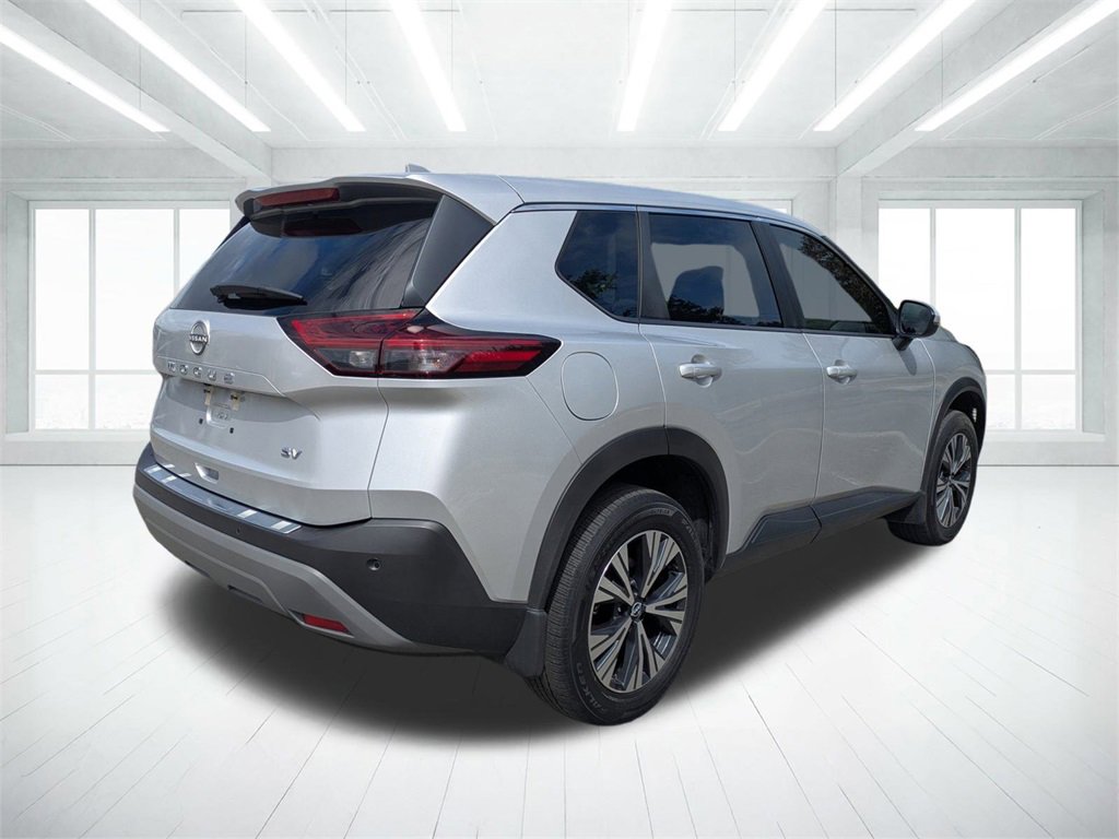 2022 Nissan Rogue SV photo 3