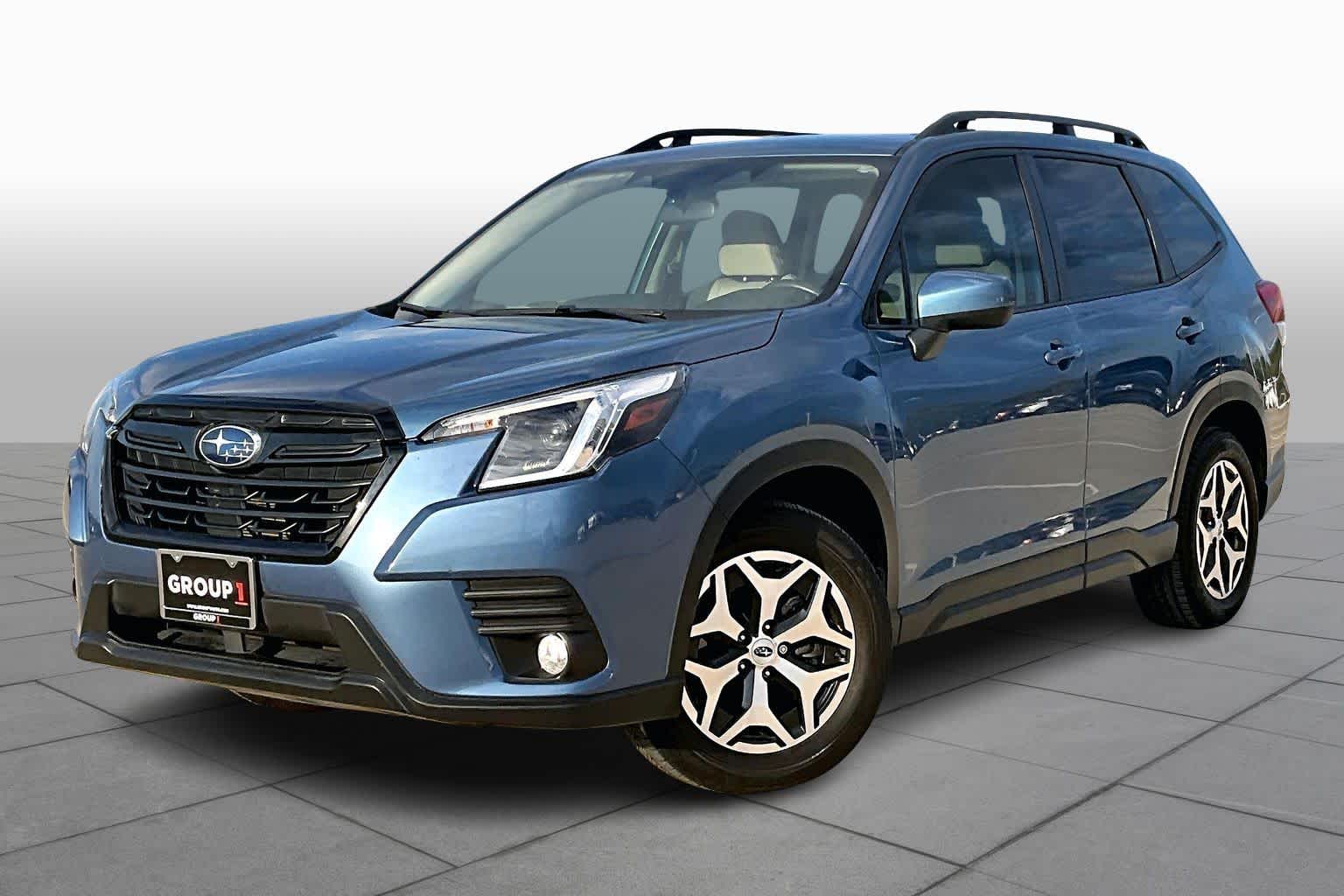 2023 Subaru Forester Premium's photo
