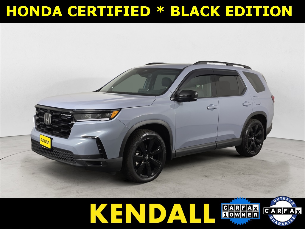 2025 Honda Pilot Black Edition's photo