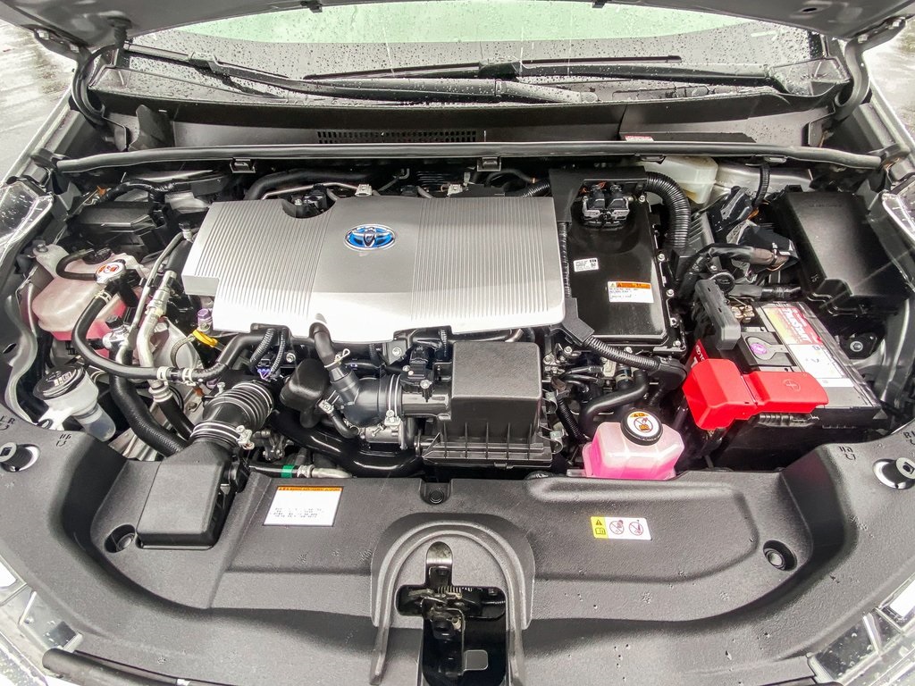 2022 Toyota Prius L photo 26
