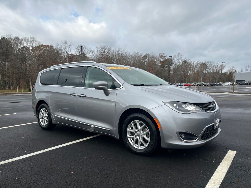 2020 Chrysler Pacifica Touring L