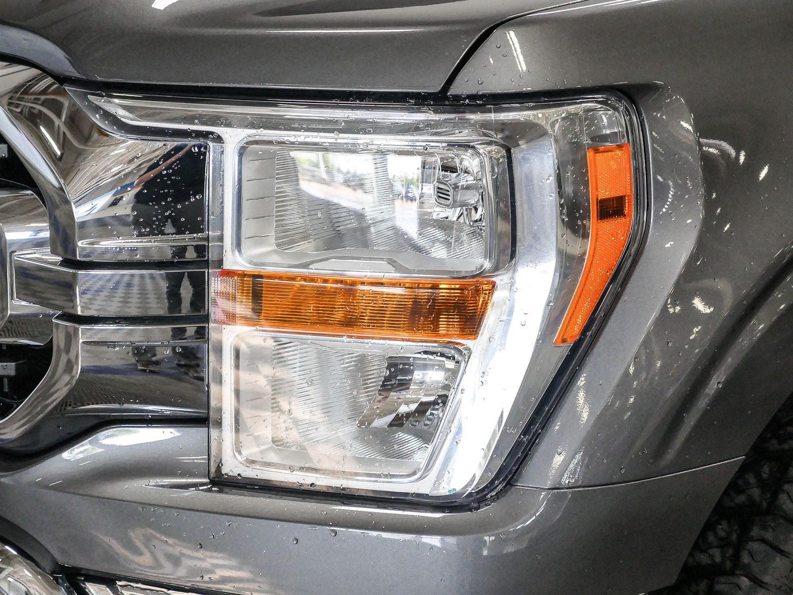 2022 Ford F-150 XLT photo 14