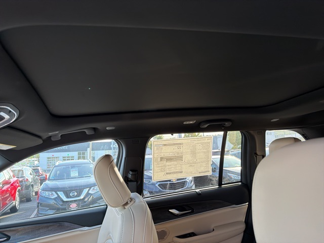 2025 Jeep Grand Cherokee Limited photo 11