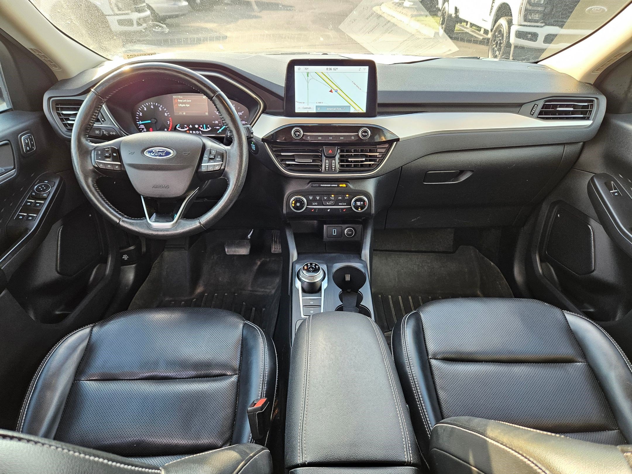 2020 Ford Escape SEL photo 27