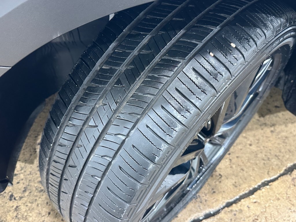 2020 Kia Telluride SX photo 2