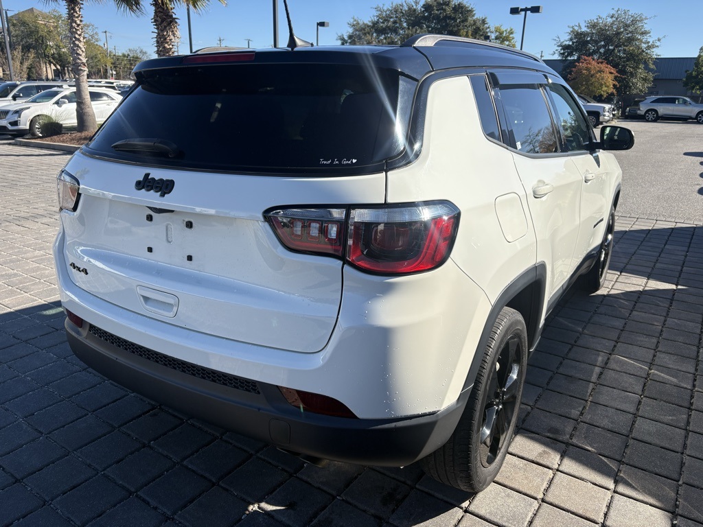 2020 Jeep Compass Altitude photo 2