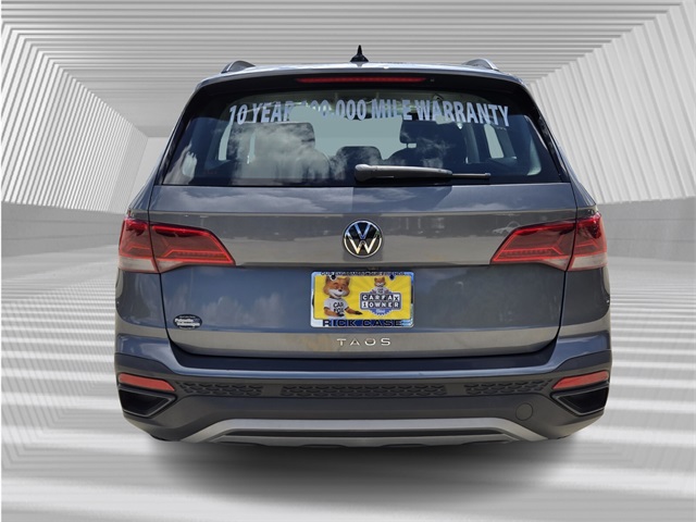 2022 Volkswagen Taos S photo 4