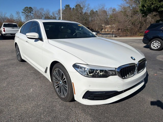 2018 BMW 5 Series 530i's photo