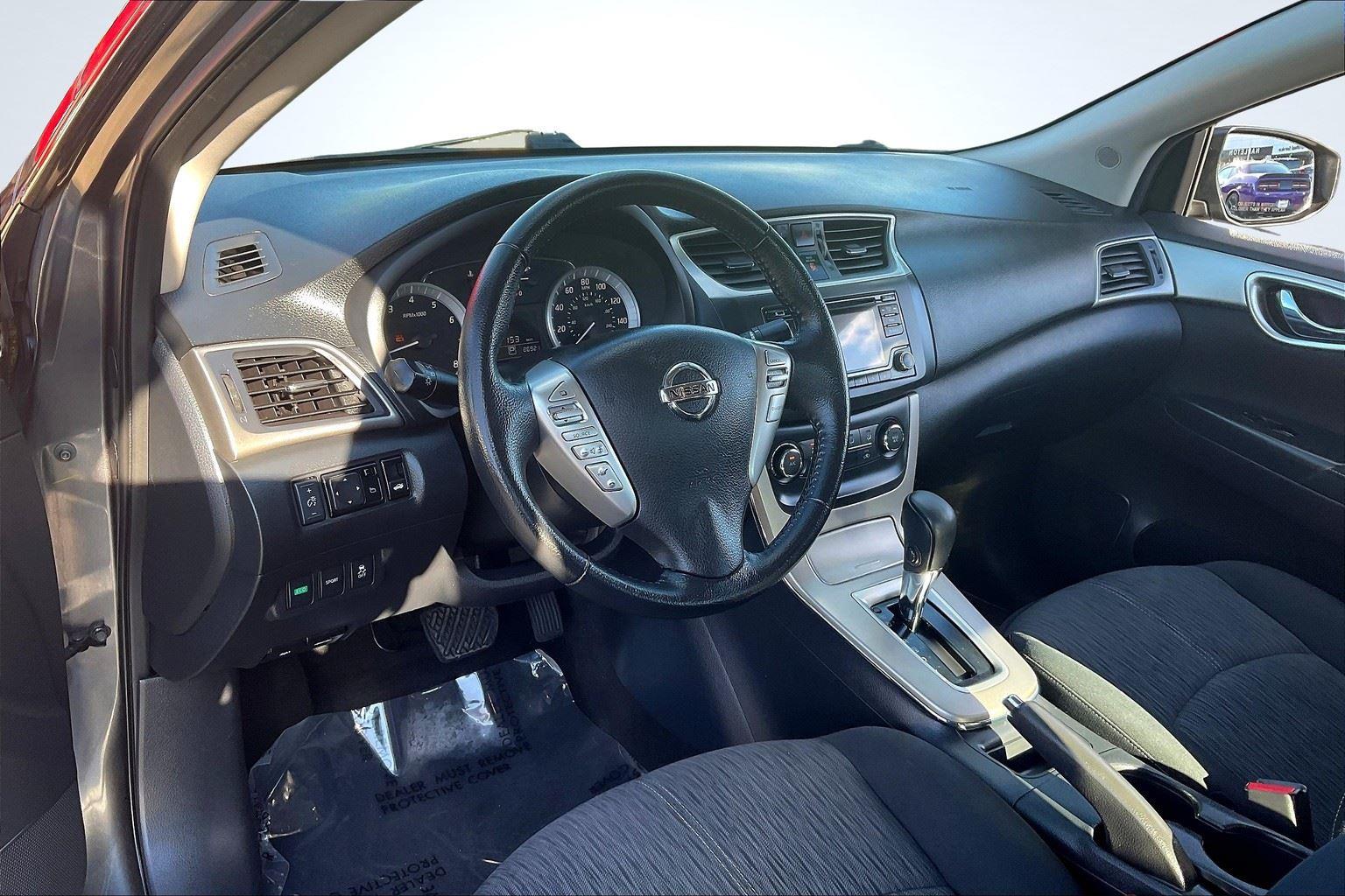 2015 Nissan Sentra SV photo 12
