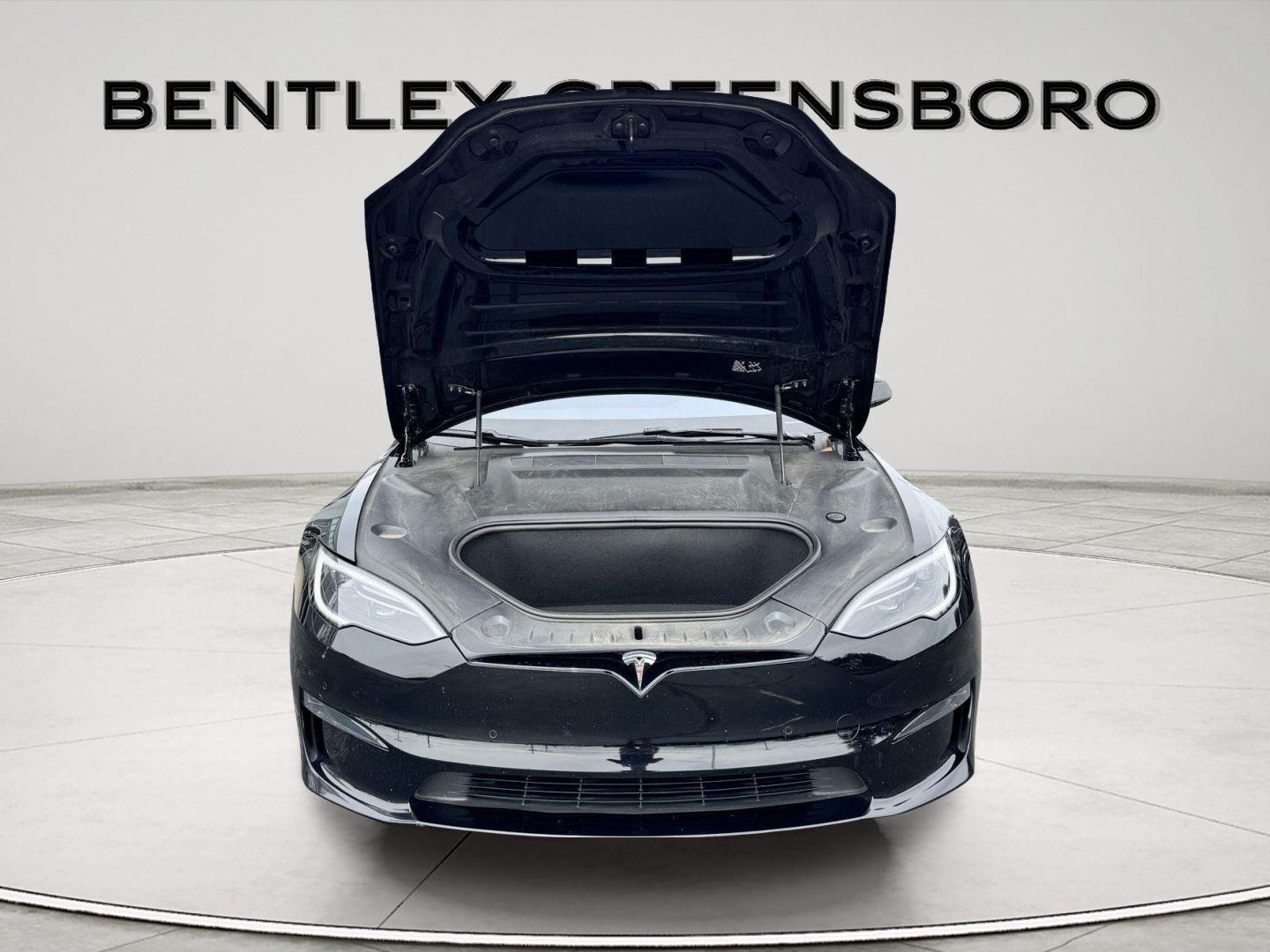 2022 Tesla Model S Plaid photo 38