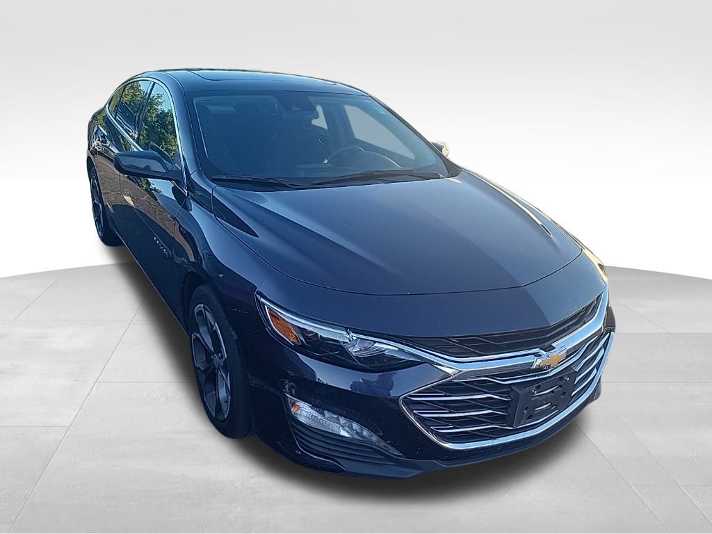 2023 Chevrolet Malibu 1LT photo 4