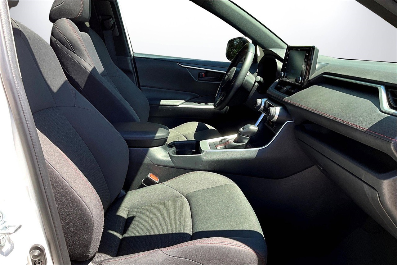 2021 Toyota RAV4 Prime XLE Premium photo 22