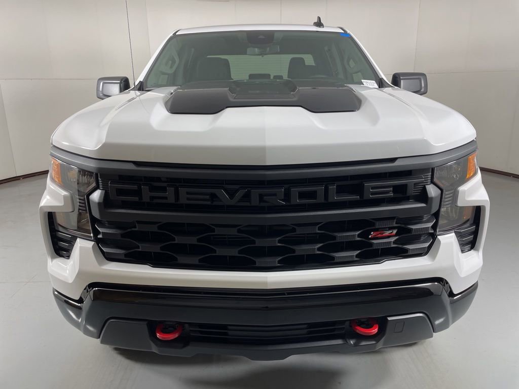 2026 Chevrolet Silverado 1500 Custom Trail Boss photo 3