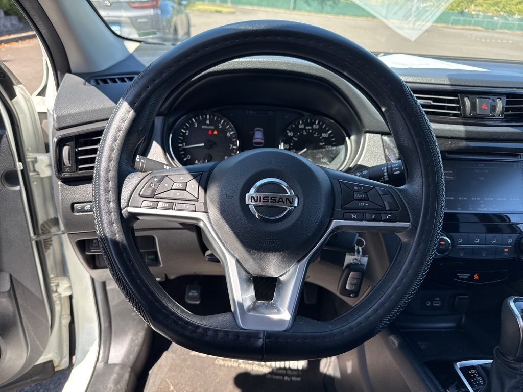 2021 Nissan Rogue Sport S photo 10