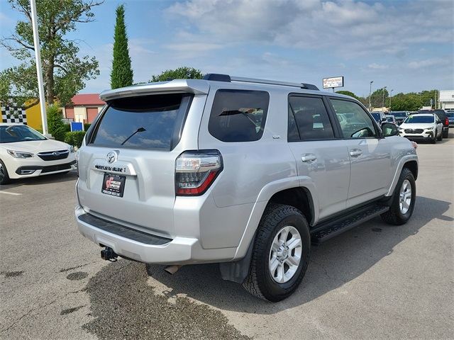 2024 Toyota 4Runner SR5 Premium photo 2