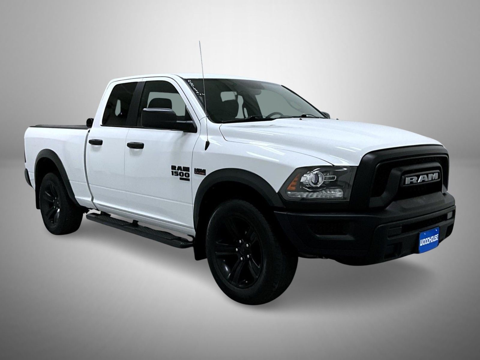 2021 Ram 1500 Classic Warlock photo 3