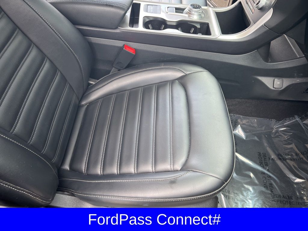 2023 Ford Edge SEL photo 8