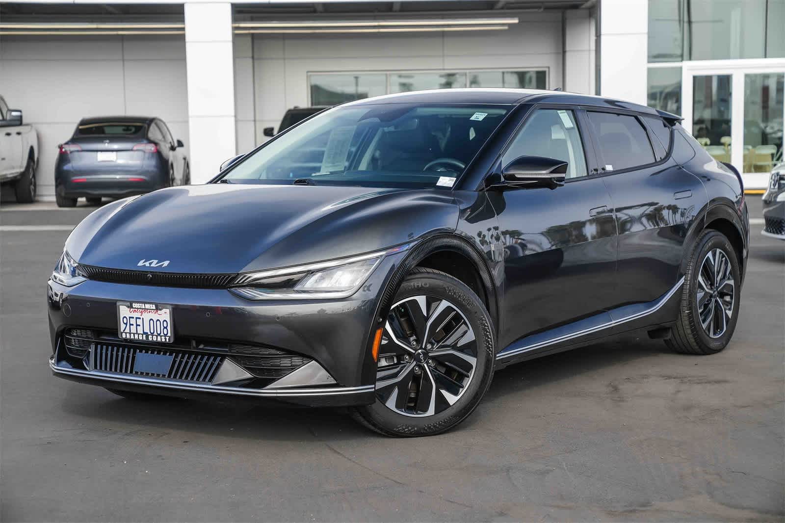 2023 Kia EV6 Wind's photo