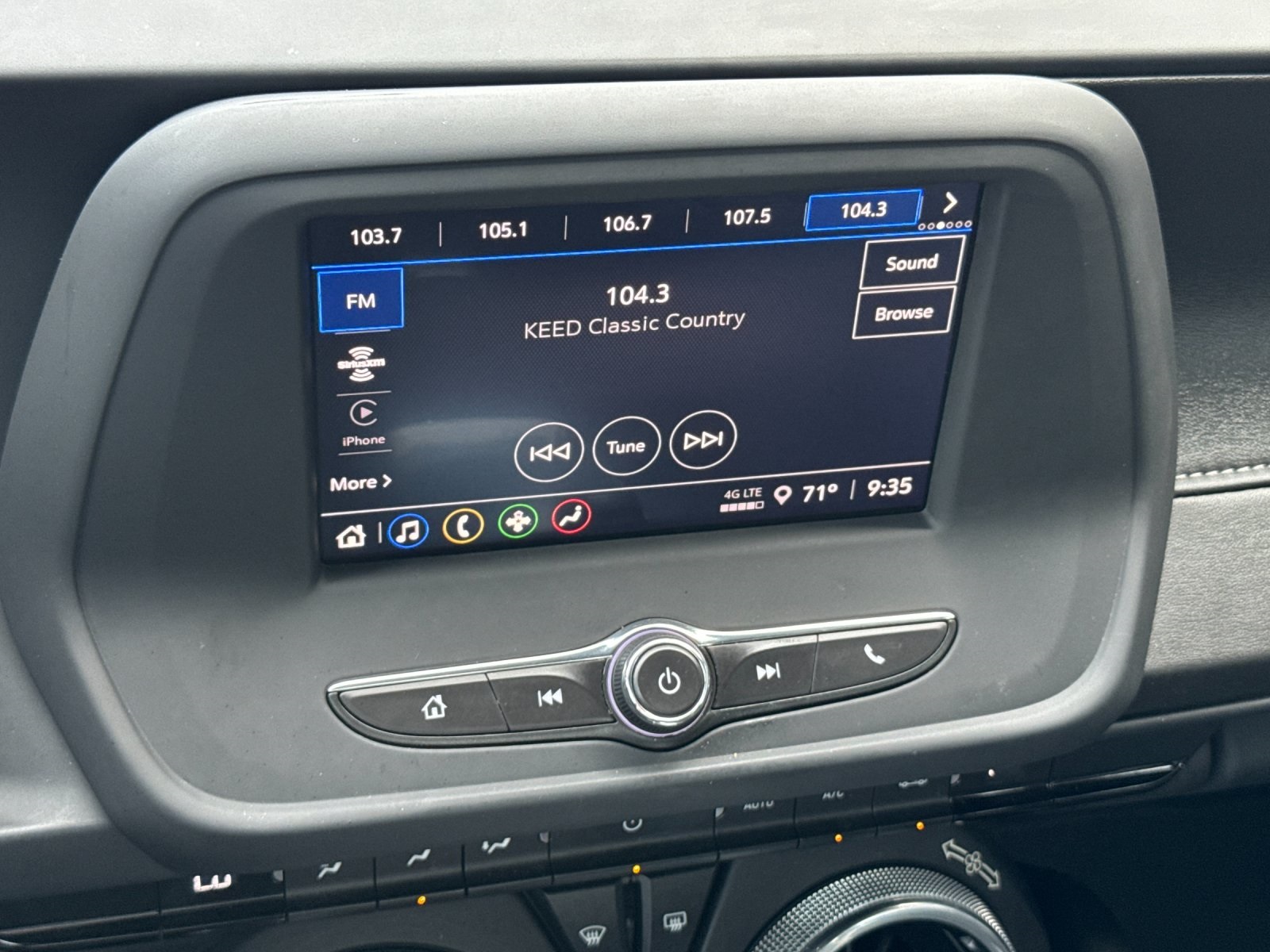 2023 Chevrolet Camaro 1LT photo 15