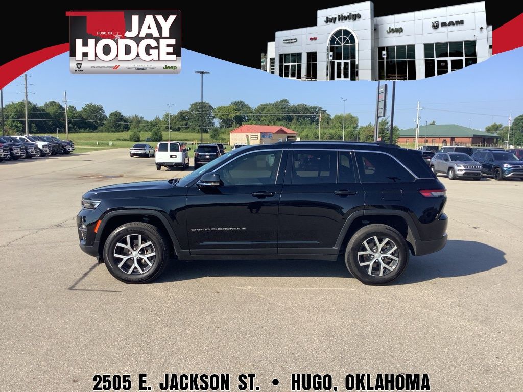 2024 Jeep Grand Cherokee Limited photo 4