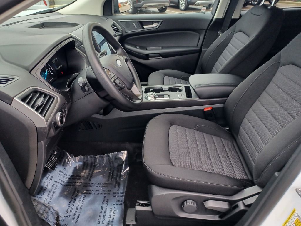 2024 Ford Edge SE photo 20