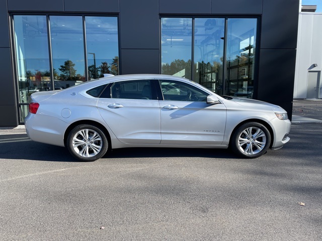 2015 Chevrolet Impala 2LT photo 3
