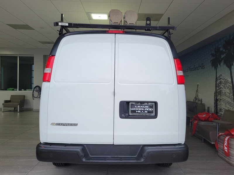 2021 Chevrolet Express 3500 photo 4