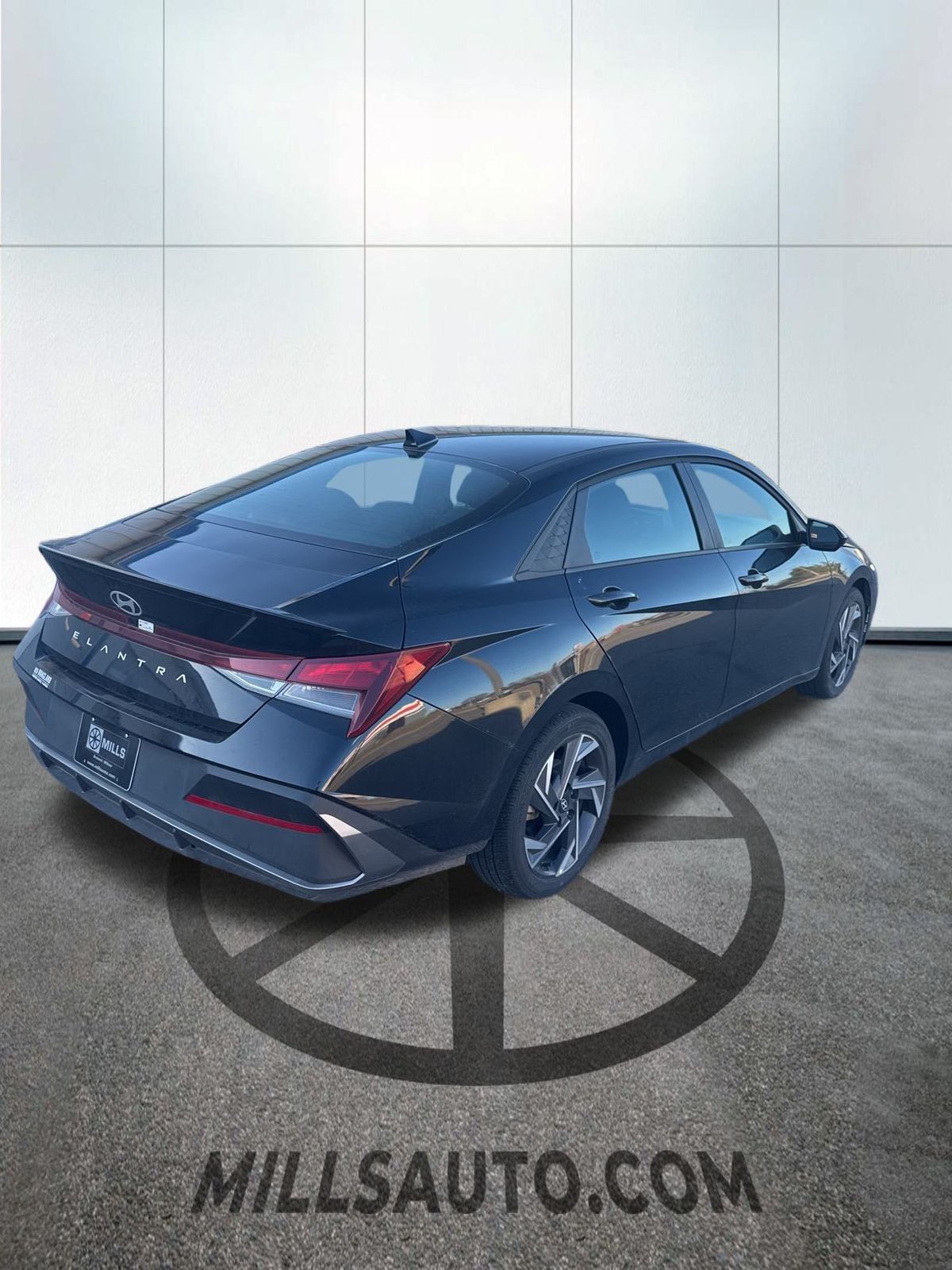 2025 Hyundai Elantra SEL Sport photo 4