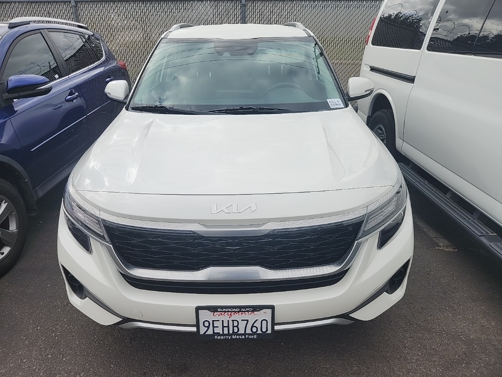 2023 Kia Seltos S Nightfall Edition photo 2