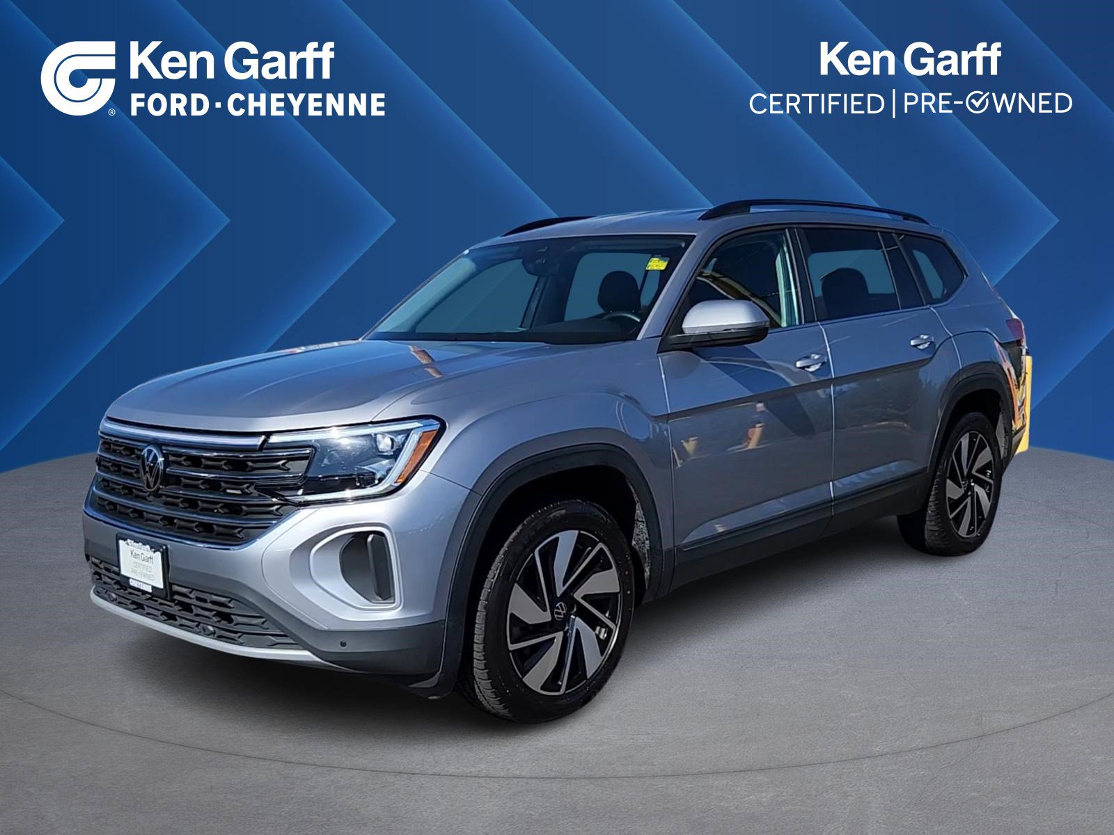 2025 Volkswagen Atlas SE Technology photo 2