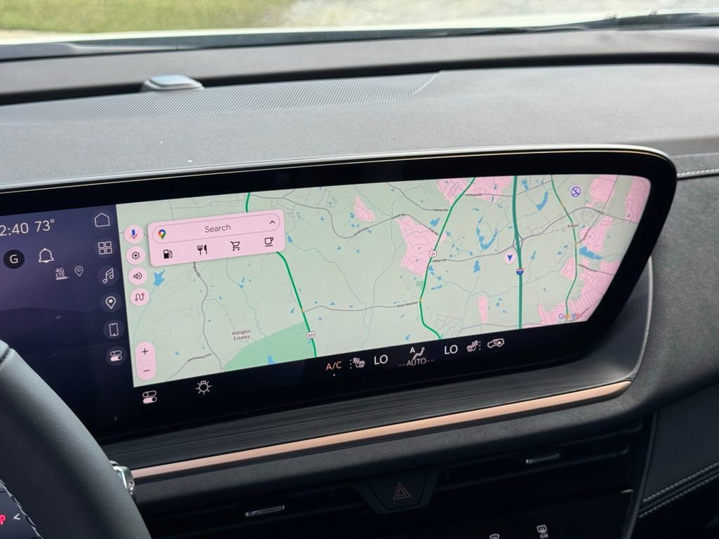 2025 Buick Envision Sport Touring photo 4