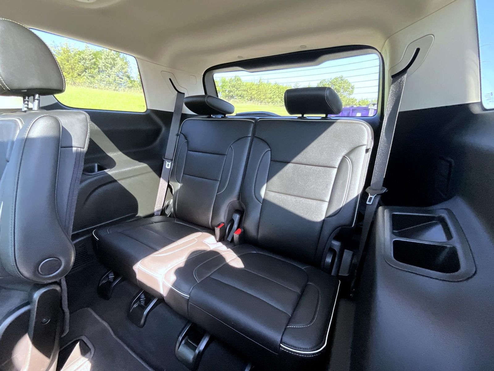 2023 Gmc Acadia Denali photo 18