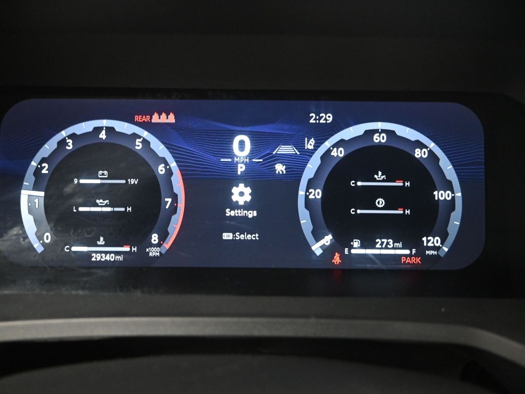 2024 Toyota Tacoma TRD Off-Road photo 12