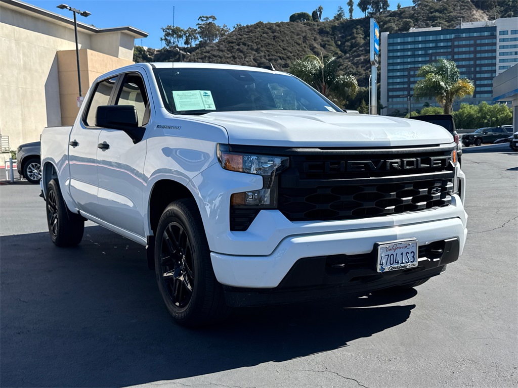 2022 Chevrolet Silverado 1500 Custom photo 3