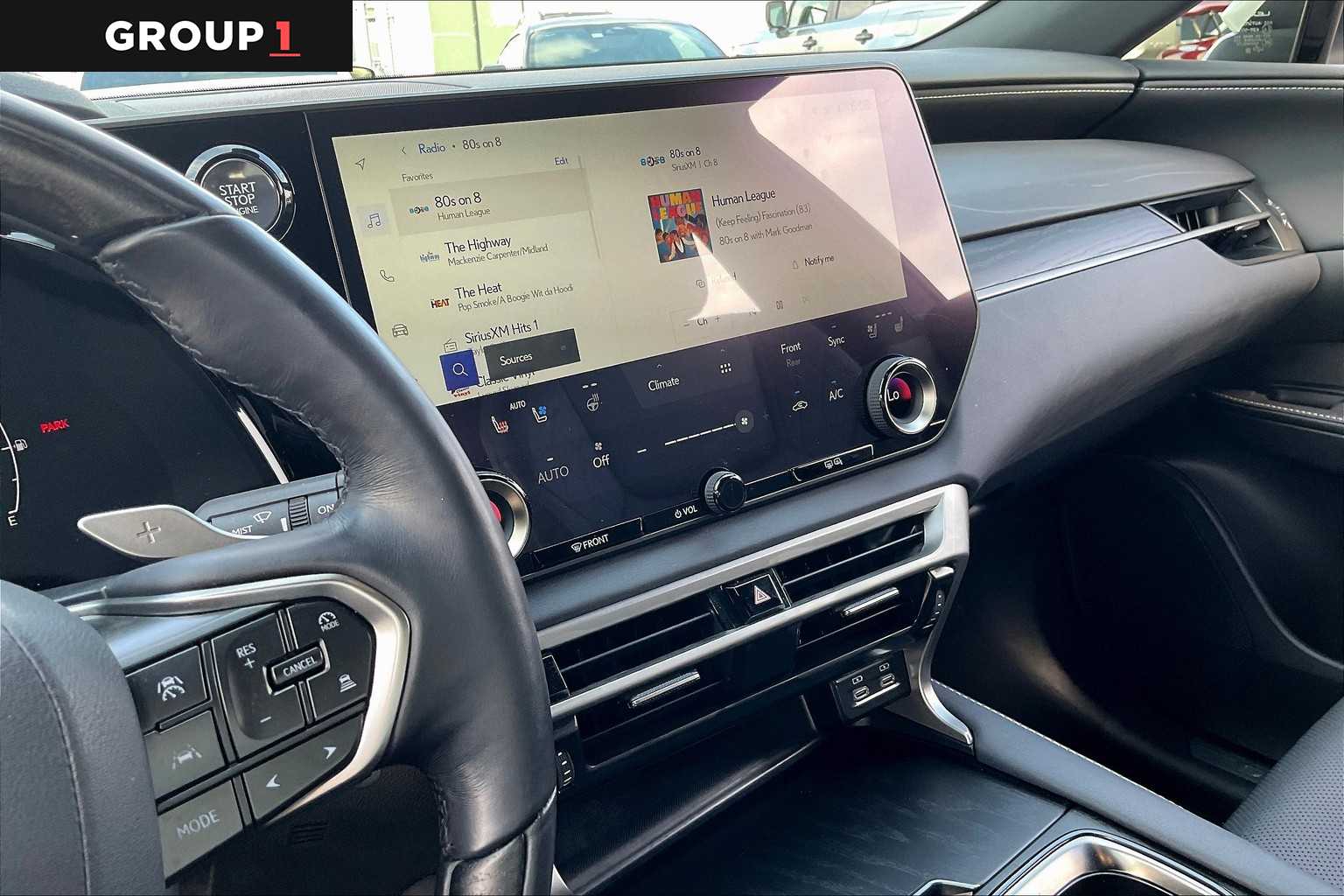 2024 Lexus RX Premium photo 5