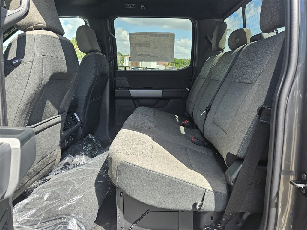 2025 Ford F-150 XLT photo 20