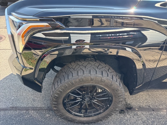 2024 Toyota Tundra Limited photo 5