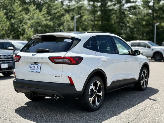 2025 Ford Escape Hybrid ST-Line Select photo 4