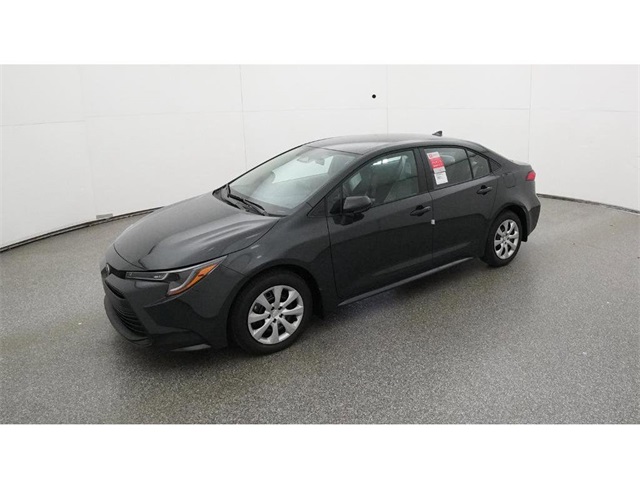 2026 Toyota Corolla LE's photo