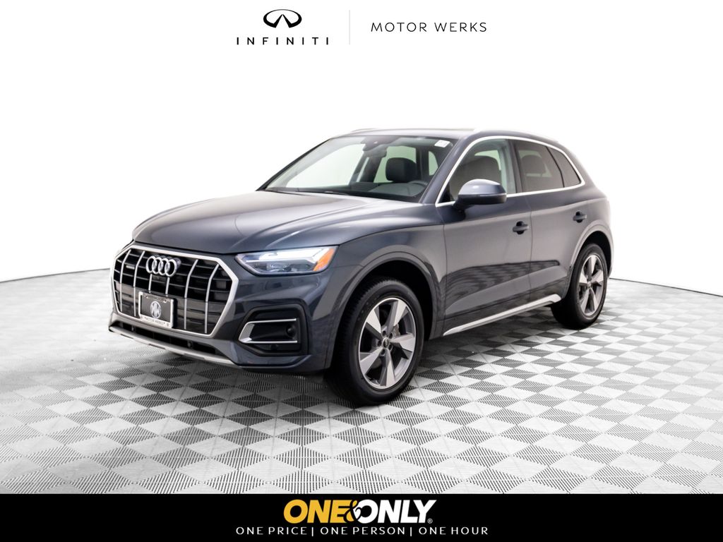 2023 Audi Q5 Premium Plus's photo