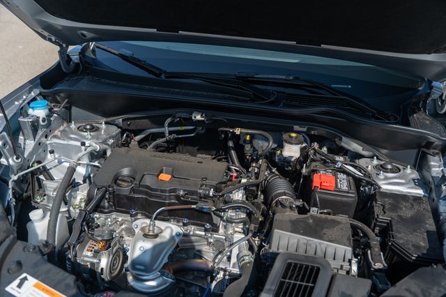 2026 Honda HR-V LX photo 28