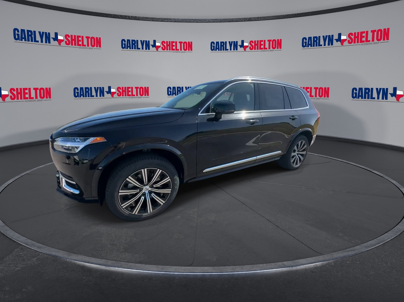 2025 Volvo XC90 Plus photo 4