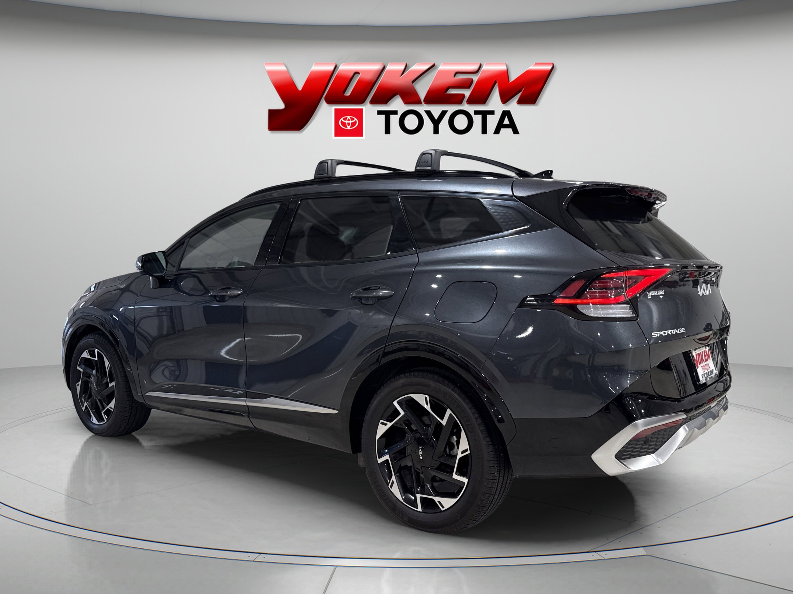 2024 Kia Sportage photo 3