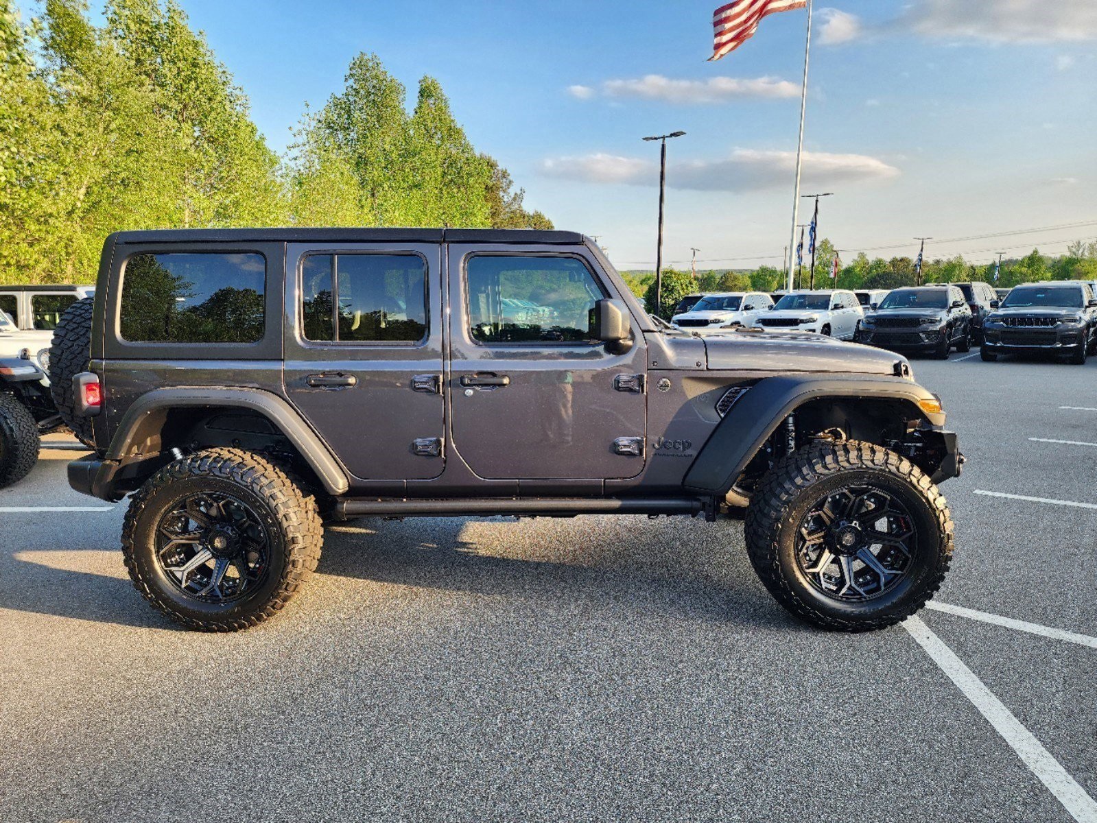 2024 Jeep Wrangler Willys Wheeler photo 2